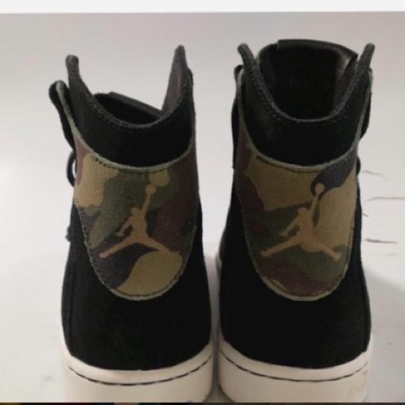 EXCELLENT Nike Air Jordan’s 7 Black Suede and Green Camouflage Hightops - Picture 6 of 9